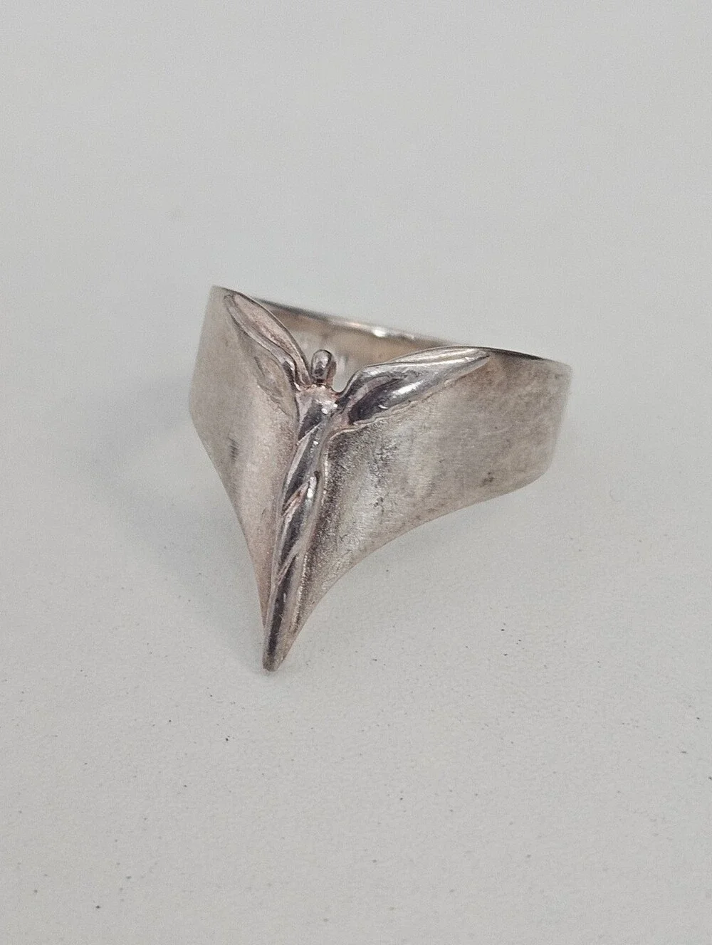 925 Lavaggi Angel Sterling Silver Ring Size 8 US